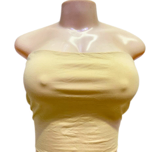 Blusa Top Beige, Nueva, Medidas 36cm de ancho y 27cm de largo, Marca FASHION NOVA, Talla L