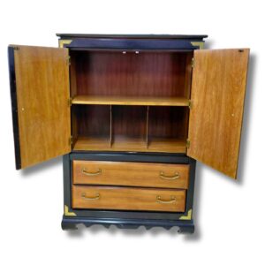 gabetero de 2 puertas, Medidas 144cm de alto, 98cm de ancho, 48cm de profundo