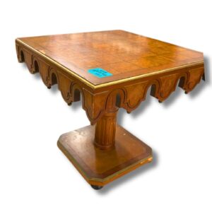 Mesa de Centro, largo 60cm, de ancho 60cm y de alto 57cm