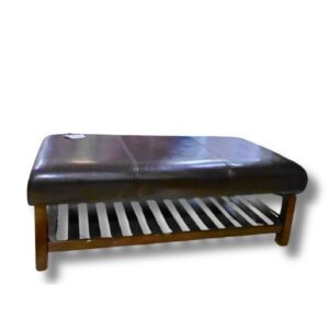 Banco De cuero, Medidas 115cm de ancho, 41cm de alto, 50 profundo