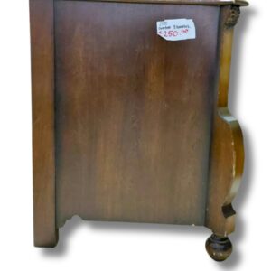 Gavetero de 3 Gabetas, Medidas 75cm de alto,59cm de profundo, 77cm de ancho.